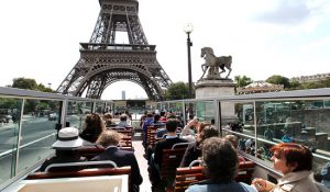 You too take advantage of our Paris coach city tours.